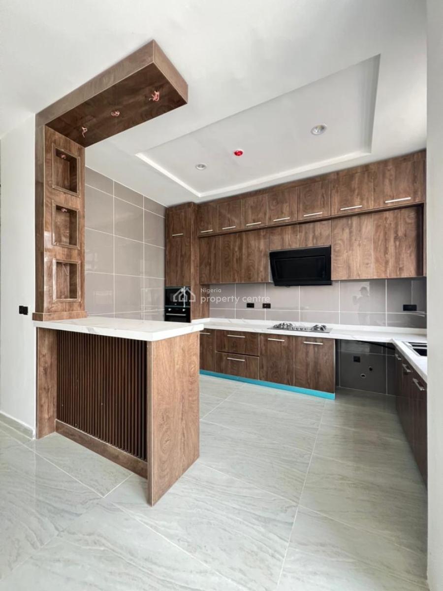 Affordable 2 Bedroom Apartment in a Serene Neighborhood, Lekki Phase 1, Lekki, Lagos, Flat / Apartment for Sale