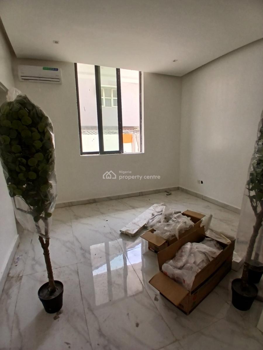 Tastefully Finished and Serviced with 24/7 Power Supply 1 Bedroom Flat, Lekki Phase 1, Lekki, Lagos, Flat / Apartment for Sale