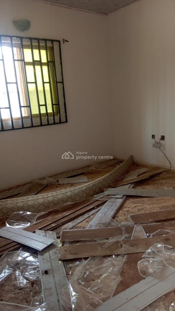 4 Units of Excellent Spacious 1 Bedroom Apartment, Asaba Specialist Hospital Okpanam Axis Road, Asaba, Delta, Flat / Apartment for Rent