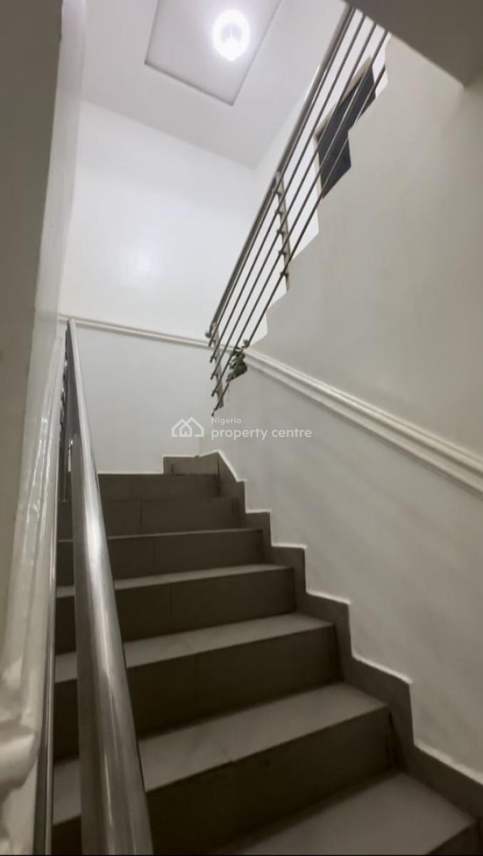 4 Bedroom Penthouse Duplex, Lugbe District, Abuja, Detached Duplex for Sale