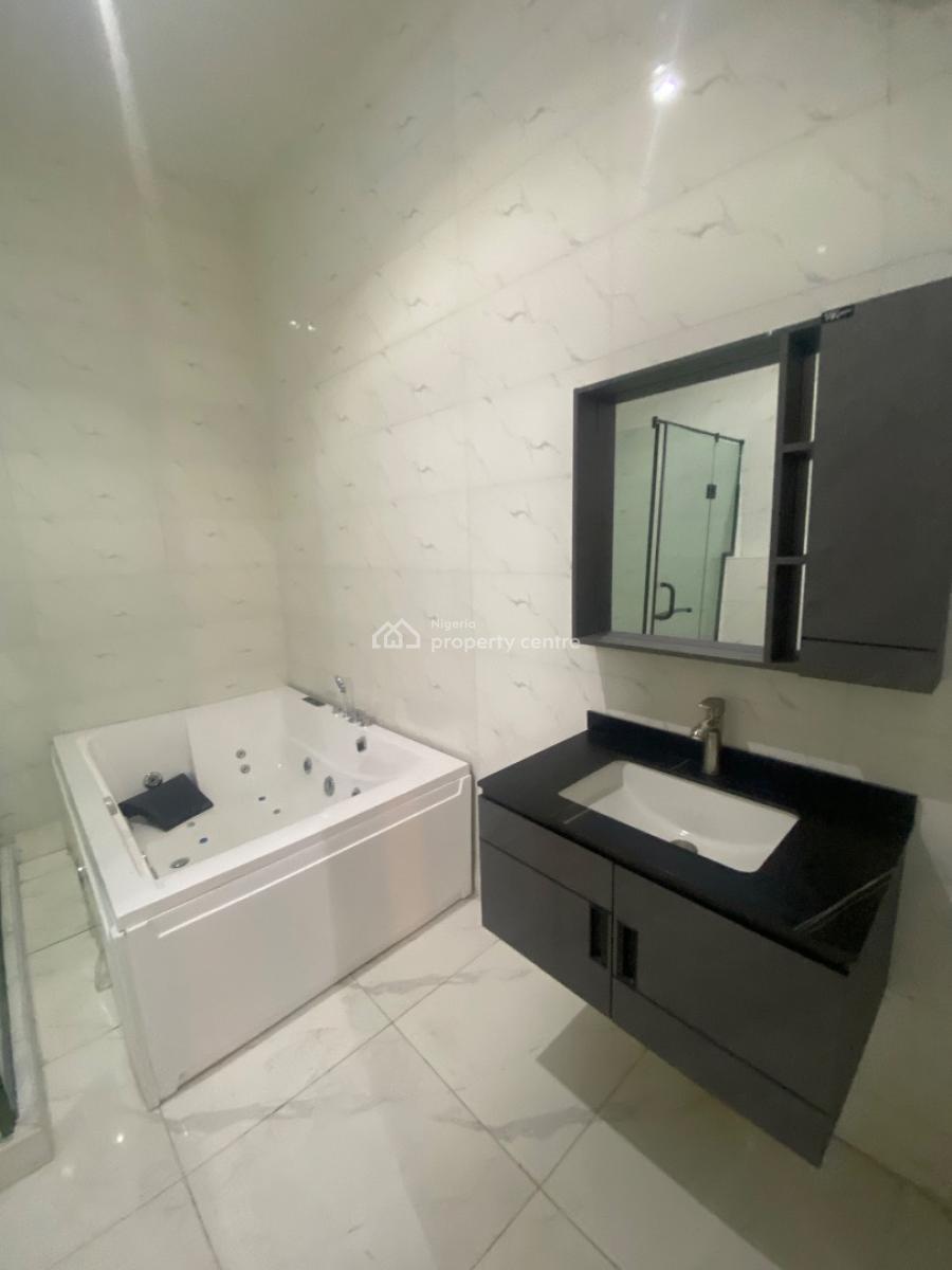 5 Bedroom Fully Detached Duplex with Bq, Ikota, Lekki, Lagos, Detached Duplex for Sale