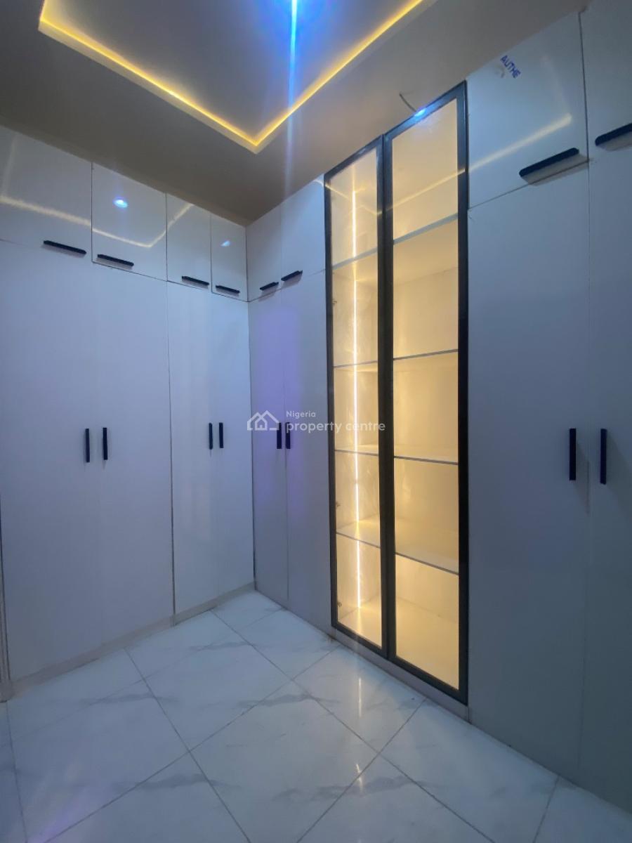 5 Bedroom Fully Detached Duplex with Bq, Ikota, Lekki, Lagos, Detached Duplex for Sale