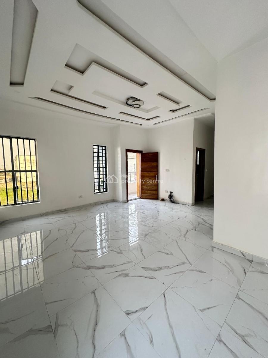 Well-built Luxury Spacious 5 Bedroom Fully Detached Duplex, Chevron, Lekki, Lagos, Detached Duplex for Sale