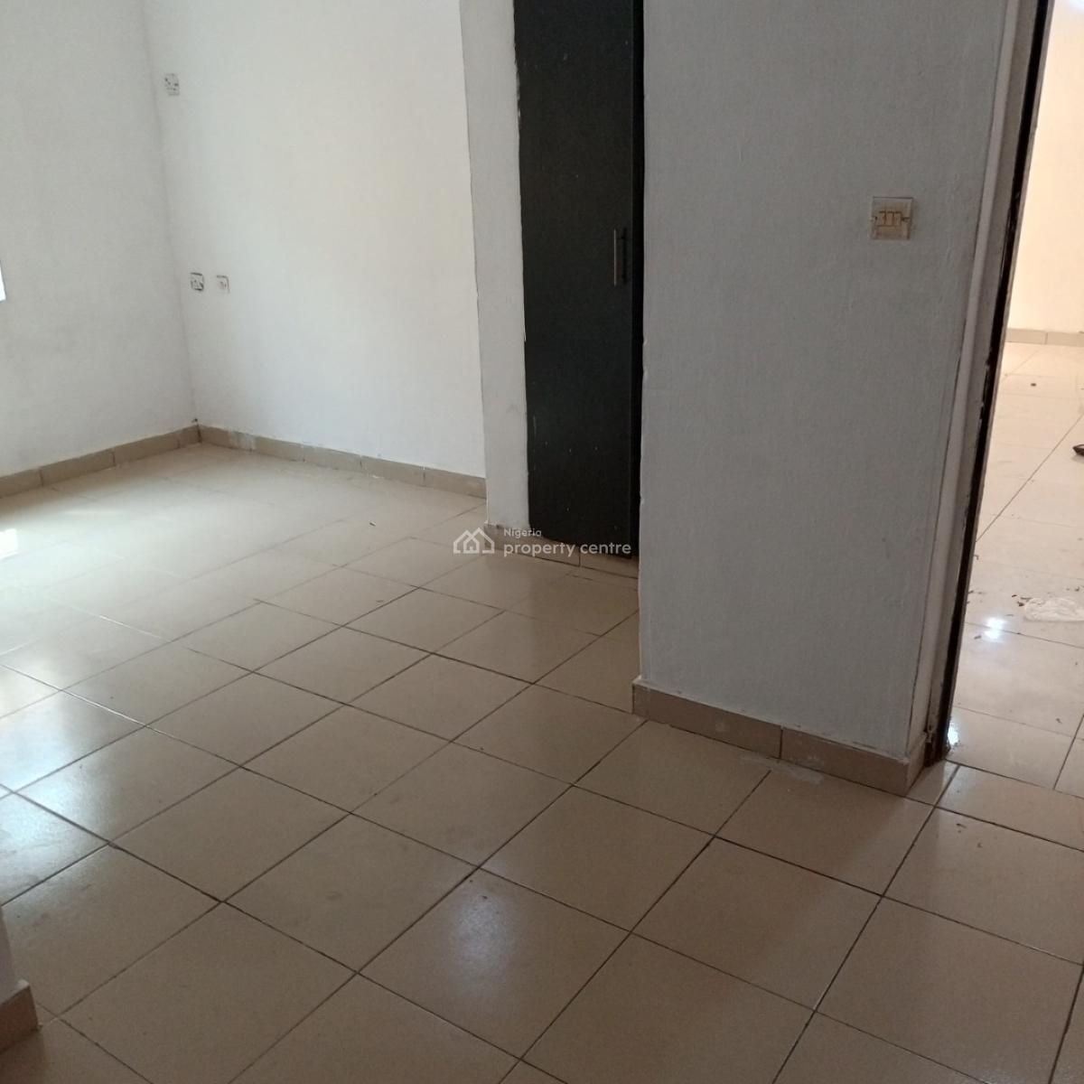 Stand Room and Parlor, Badore, Ajah, Lagos, Mini Flat (room and Parlour) for Rent