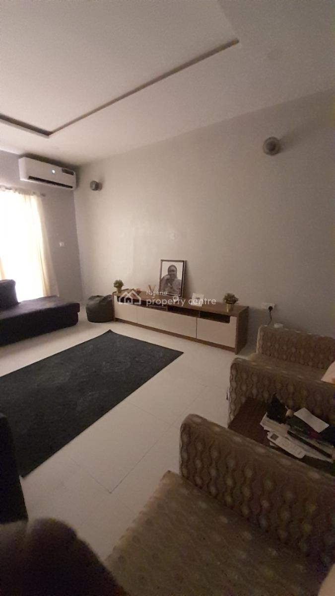 Luxury 3bedroom Flat with Excellent Finishing in Abuja, Guzape, Guzape District, Abuja, Flat / Apartment for Rent