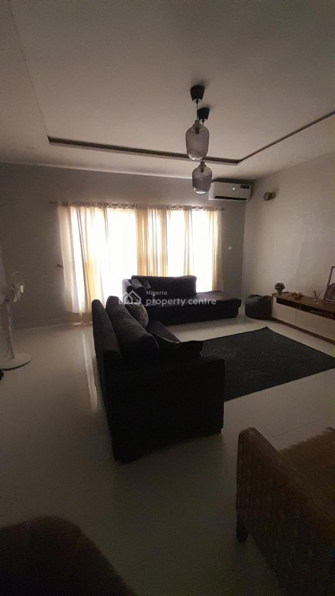 Luxury 3bedroom Flat with Excellent Finishing in Abuja, Guzape, Guzape District, Abuja, Flat / Apartment for Rent