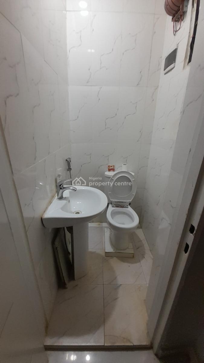 Luxury 3bedroom Flat with Excellent Finishing in Abuja, Guzape, Guzape District, Abuja, Flat / Apartment for Rent