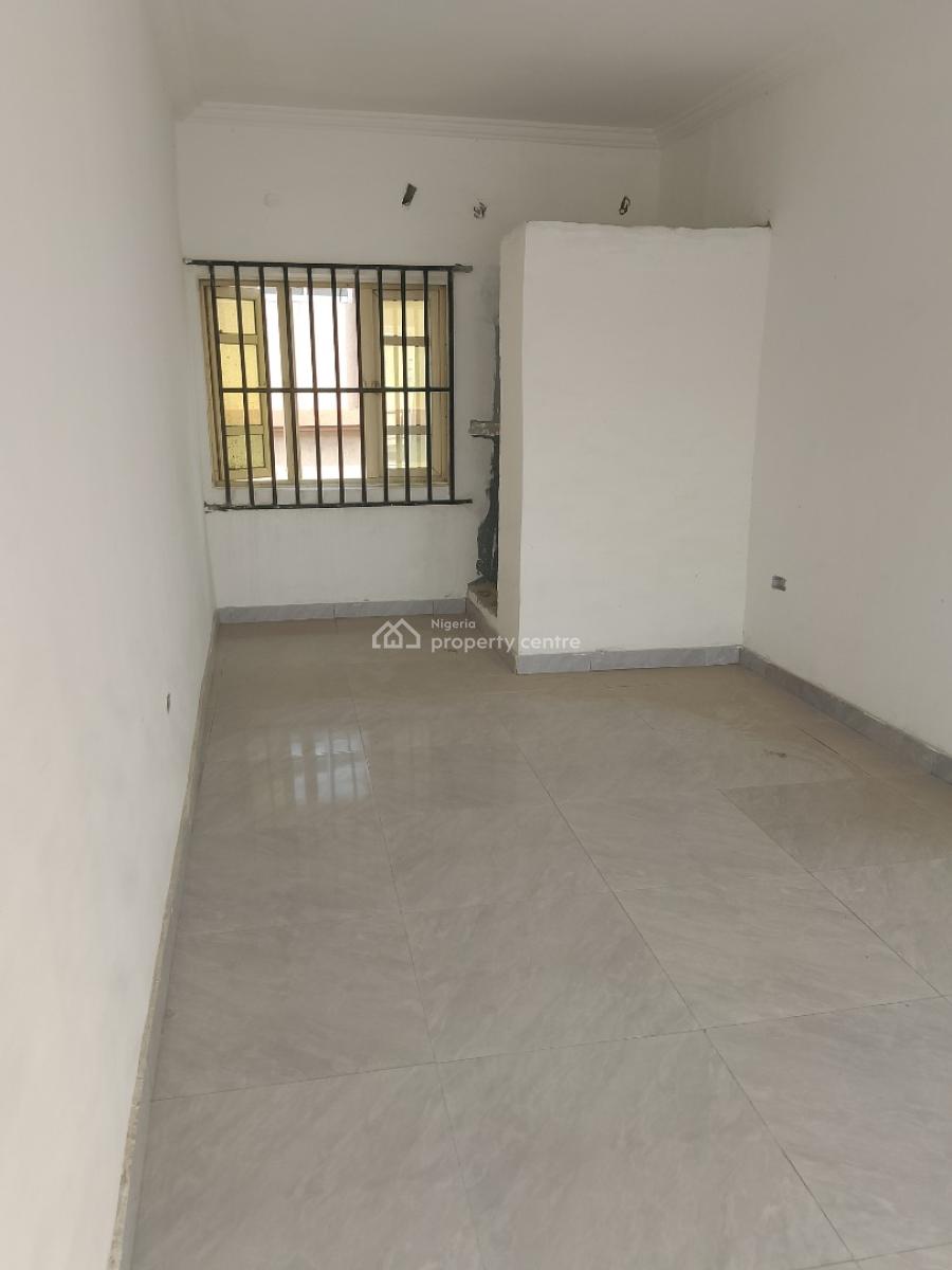 Office Space Downstairs, Ajah Thomas Estate, Ajah, Lagos, Shop for Sale