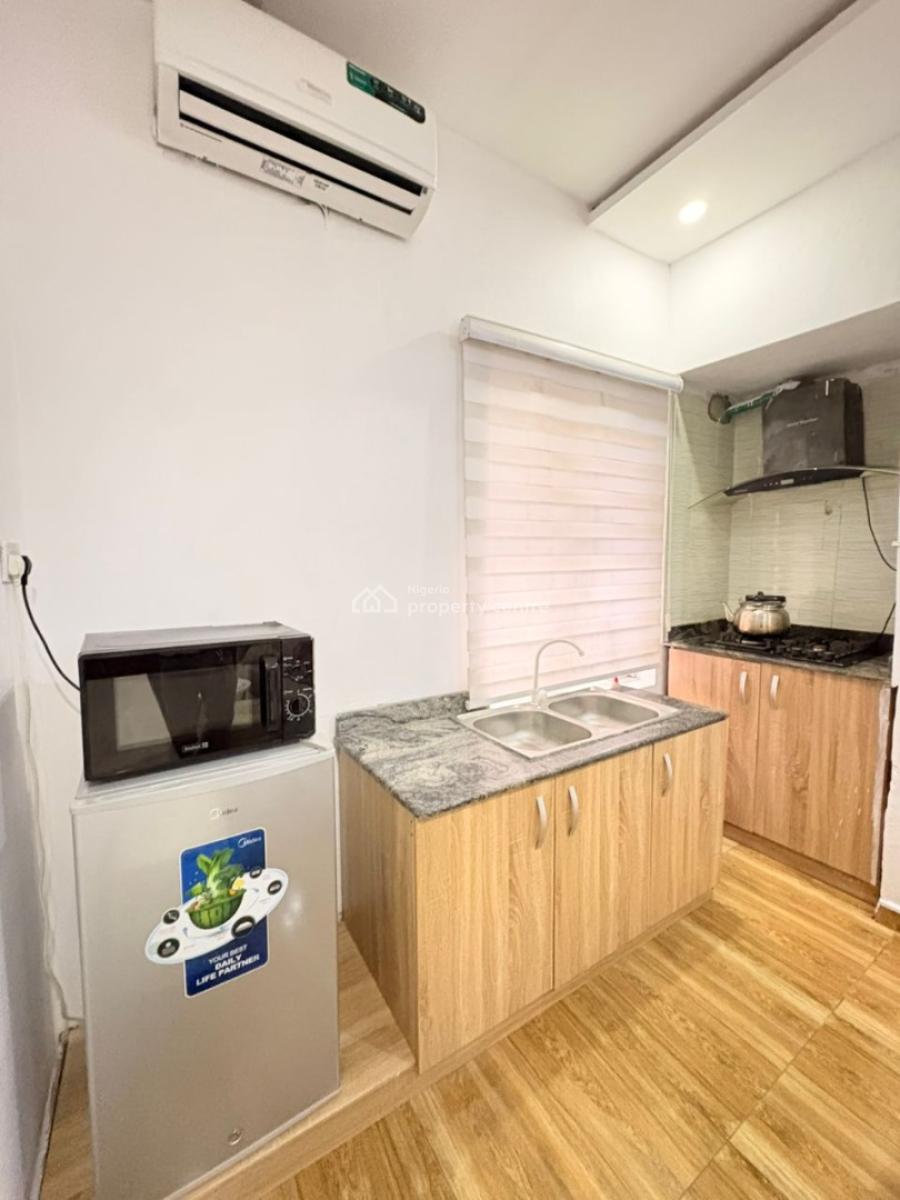 Exquisite Fully Furnished Mini Flat in Prestigious Code-access Estate, Orchid Road, Lekki, Lagos, Mini Flat (room and Parlour) for Rent