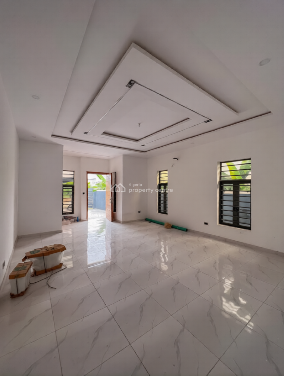 4 Bedroom Semi-detached House with Bq, Ajah, Lagos, Semi-detached Duplex for Sale