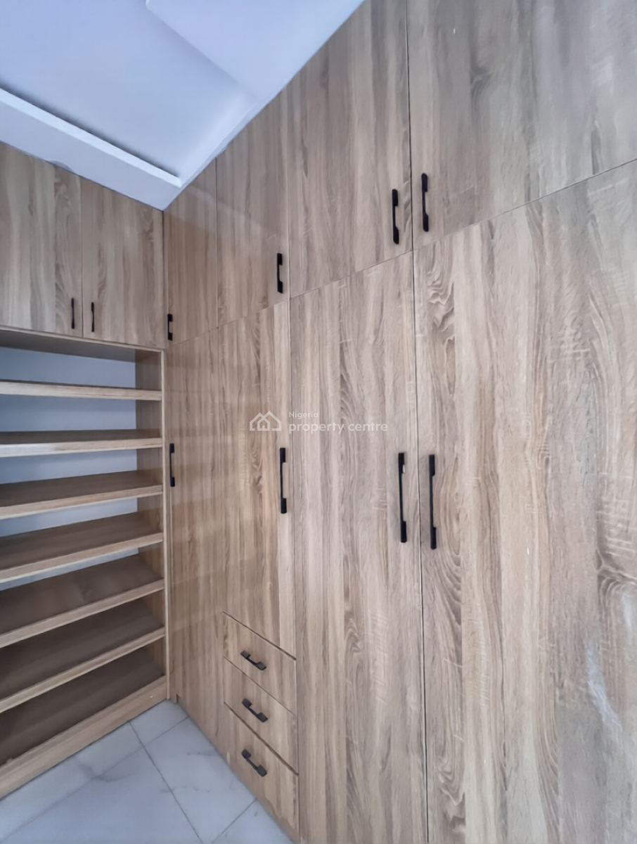 4 Bedroom Semi-detached House with Bq, Ajah, Lagos, Semi-detached Duplex for Sale