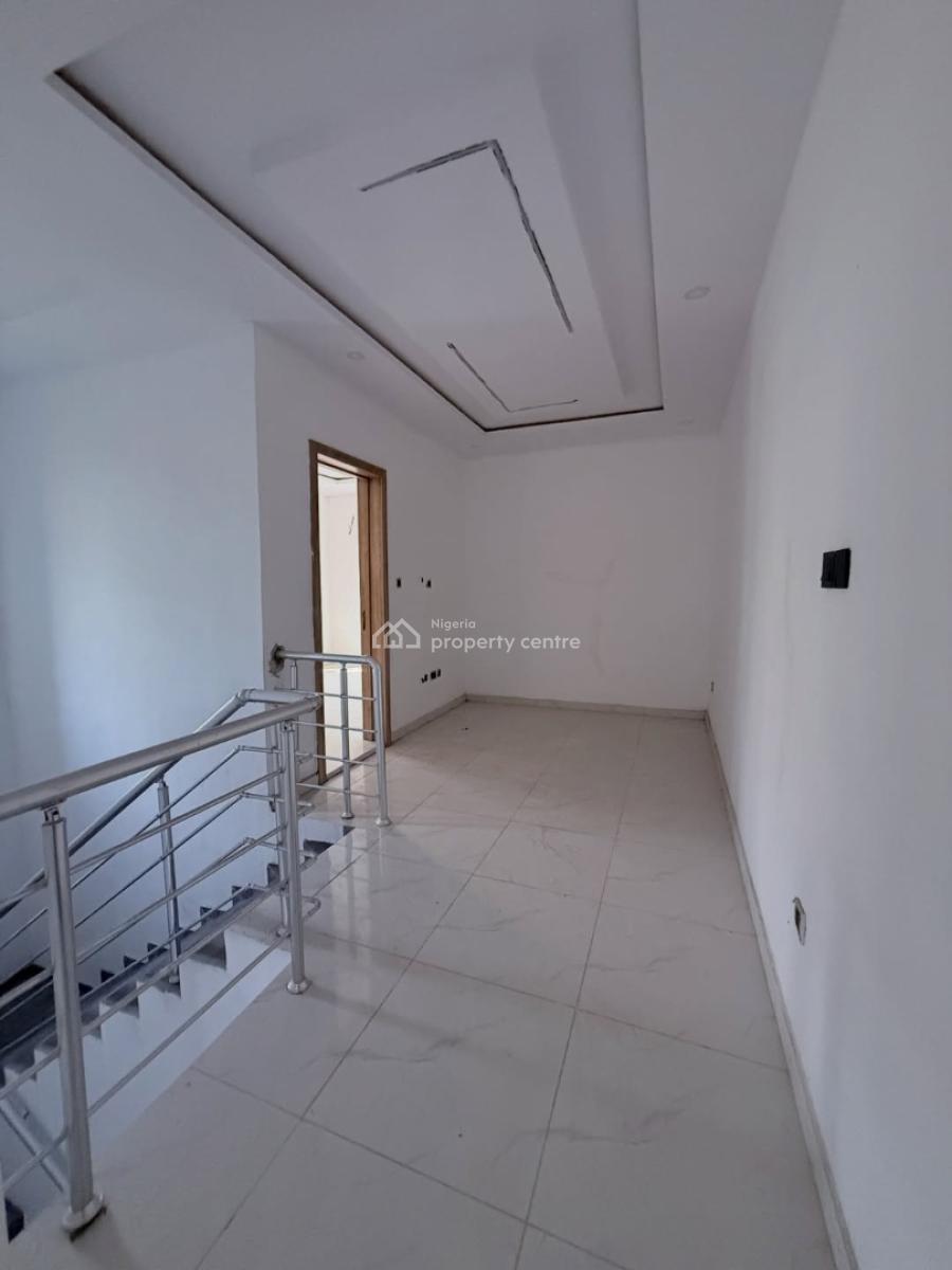 4 Bedroom Semi-detached House with Bq, Ajah, Lagos, Semi-detached Duplex for Sale