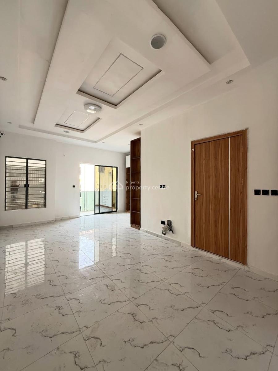 4 Bedroom Semi-detached House with Bq, Ajah, Lagos, Semi-detached Duplex for Sale