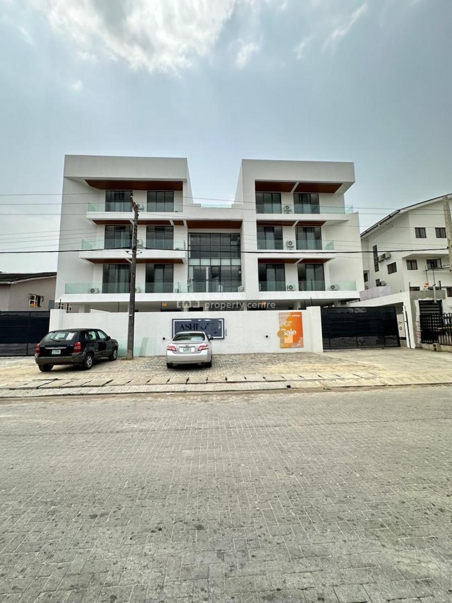 Outstanding Luxury Spacious 2 Bedroom Apartment with Elevator, Lekki Phase 1, Lekki Phase 1, Lekki, Lagos, Block of Flats for Sale