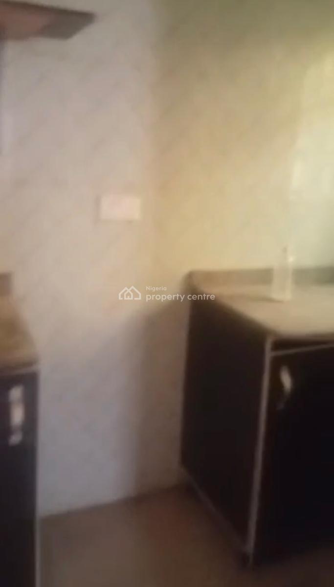 a Very Cute Serene Sefcon, News Engineering Tarred Estate Dawaki, Dawaki, Gwarinpa, Abuja, Self Contain (single Rooms) for Rent