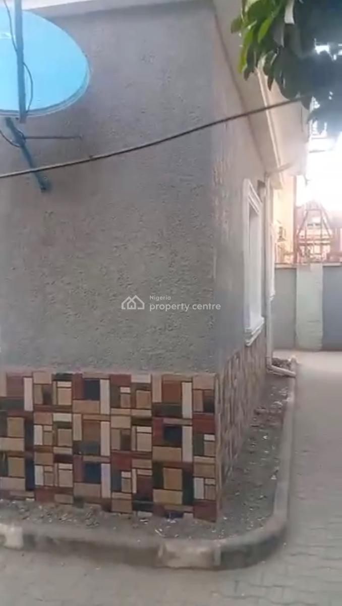 a Very Cute Serene Sefcon, News Engineering Tarred Estate Dawaki, Dawaki, Gwarinpa, Abuja, Self Contain (single Rooms) for Rent