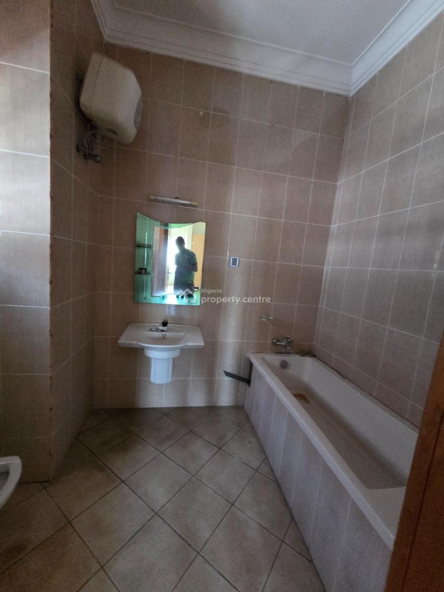 a Lovely  4 Bedroom  Detached  Duplex with 2 Rooms Bq, Lekki Phase 1, Lekki, Lagos, Detached Duplex for Rent