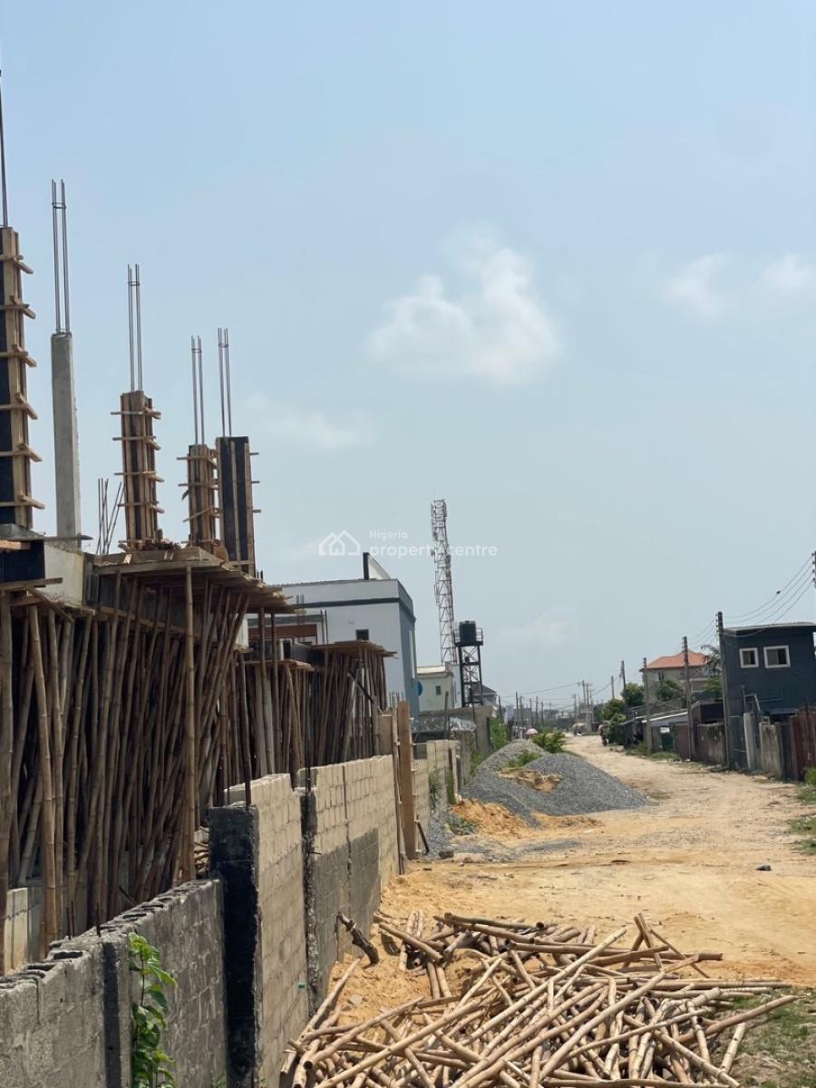 Well Fenced and Gated Bare Land, Lafiaji, Lekki, Lagos, Mixed-use Land for Sale