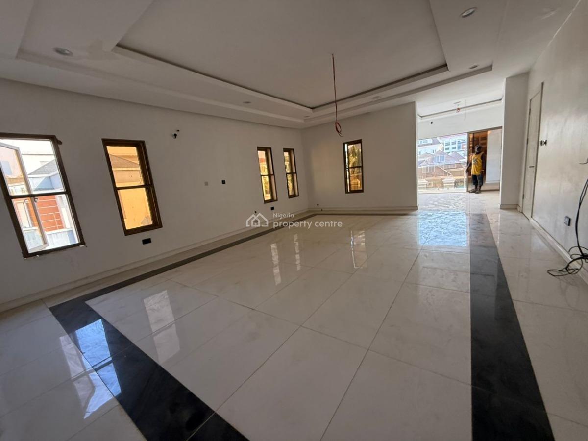 5 Bedroom Contemporary Fully Detached House with Bq, Guzape District, Abuja, House for Sale