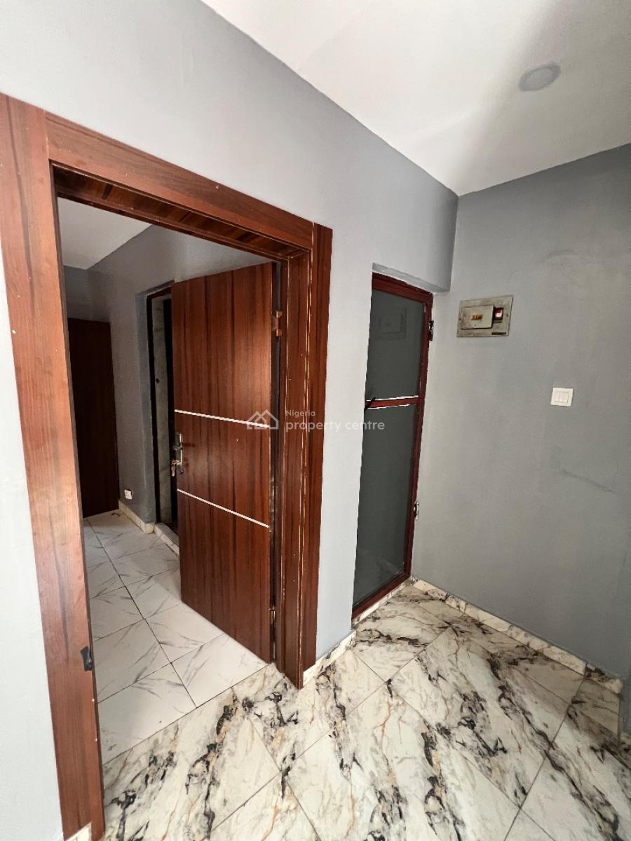 a Standard Mini Flat, Before Novare Shoprite Ajah, Lekki Phase 2, Lekki, Lagos, Mini Flat (room and Parlour) for Rent