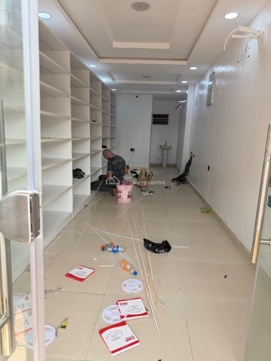 Ground Floor Shop, Ilasan-ikate, Ilasan, Lekki, Lagos, Shop for Rent
