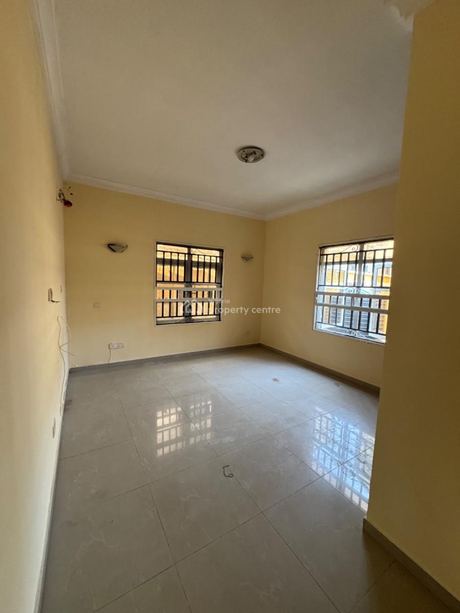 Spacious 3 Bedroom Apartment, Chevron, Lekki Expressway, Lekki, Lagos, Flat / Apartment for Rent