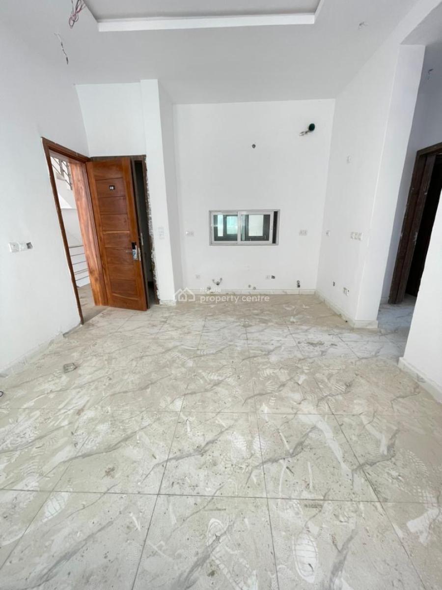 2 Bedroom Apartment with Pool and Gym, Ilasan, Lekki, Lagos, Flat / Apartment for Sale