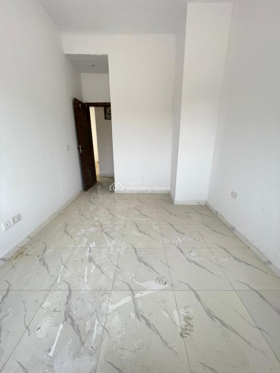 2 Bedroom Apartment with Pool and Gym, Ilasan, Lekki, Lagos, Flat / Apartment for Sale