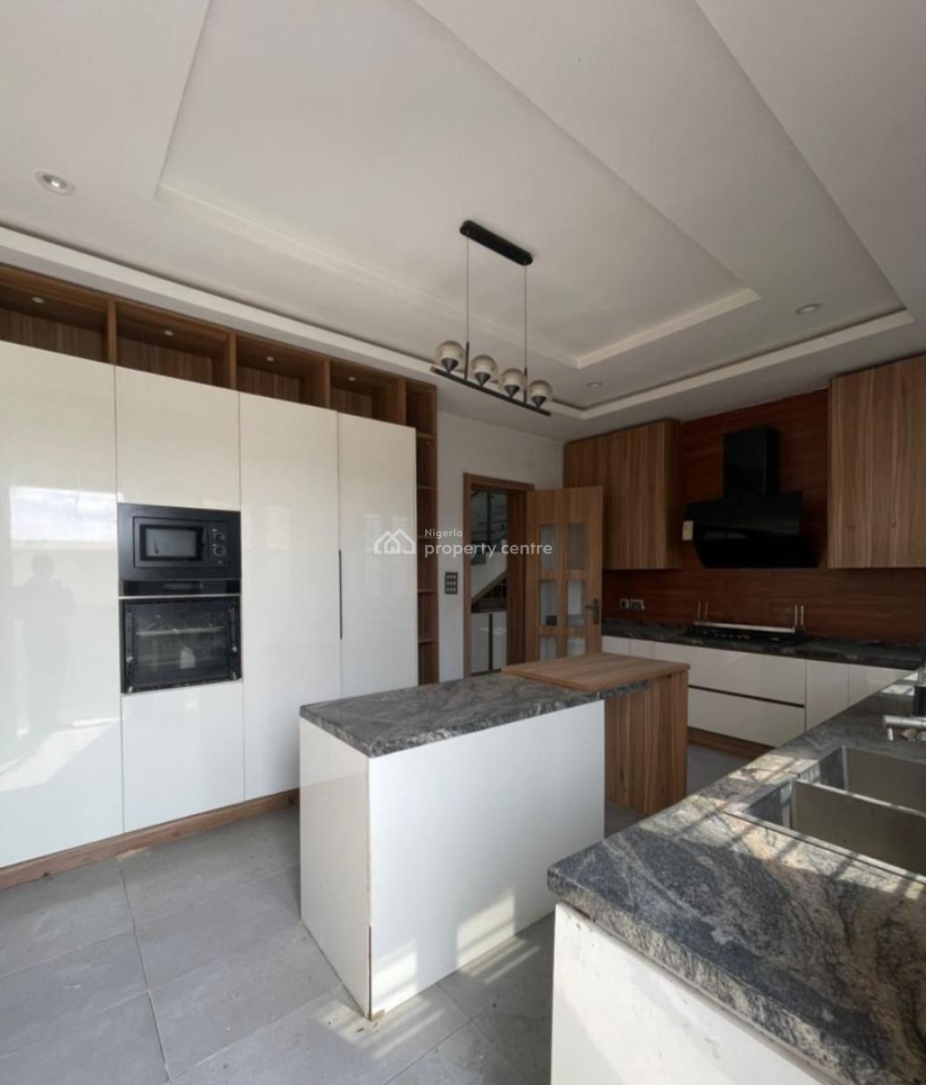 Self-serviced and Self-compound Bedroom En-suite Detached House with a, Ikate Elegushi, Lekki, Lagos, House for Rent