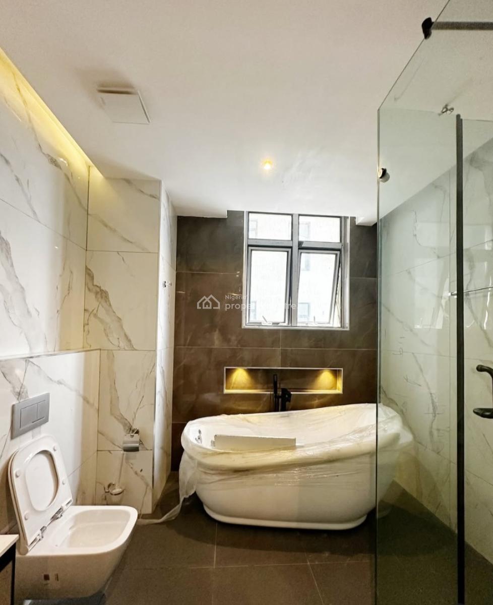 Tastefully Finished 4 Bedroom En-suite Luxury House. It Comes with an, Ikoyi, Lagos, House for Rent