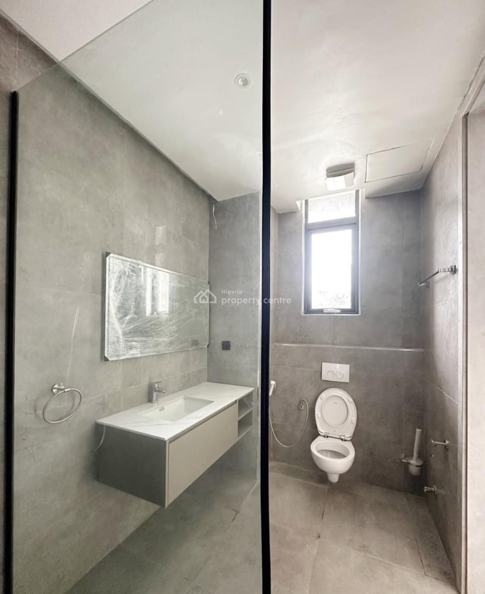 Tastefully Finished 4 Bedroom En-suite Luxury House. It Comes with an, Ikoyi, Lagos, House for Rent