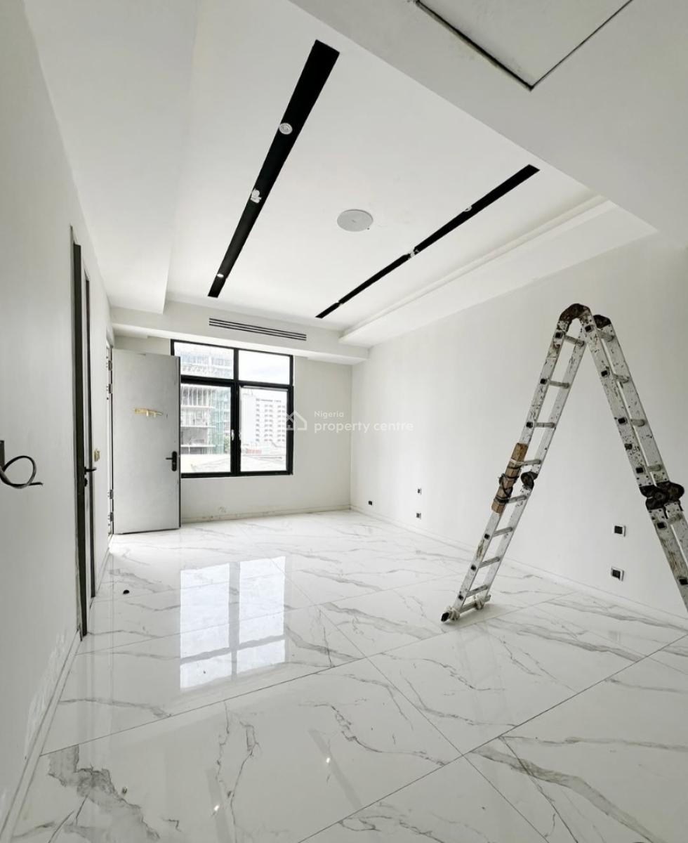 Tastefully Finished 4 Bedroom En-suite Luxury House. It Comes with an, Ikoyi, Lagos, House for Rent