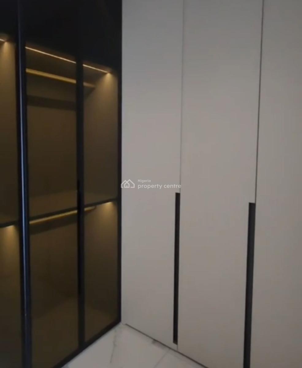 Tastefully Finished 4 Bedroom En-suite Luxury House. It Comes with an, Ikoyi, Lagos, House for Rent