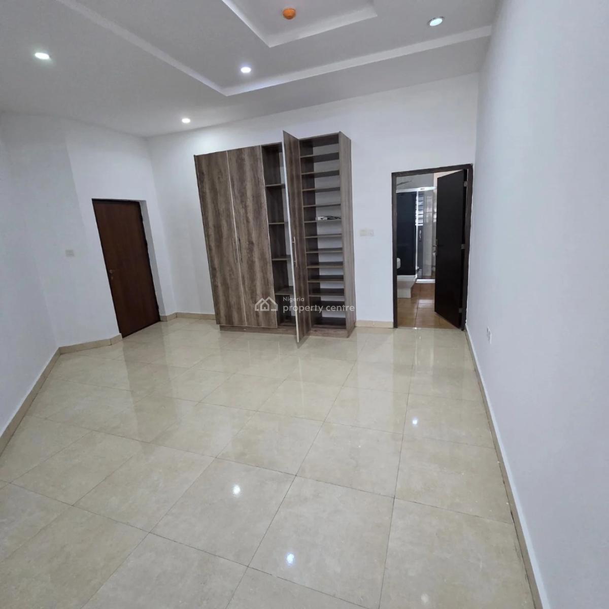 3 Bedroom Apartment + Bq, Adeniyi Jones, Ikeja, Lagos, Flat / Apartment for Sale