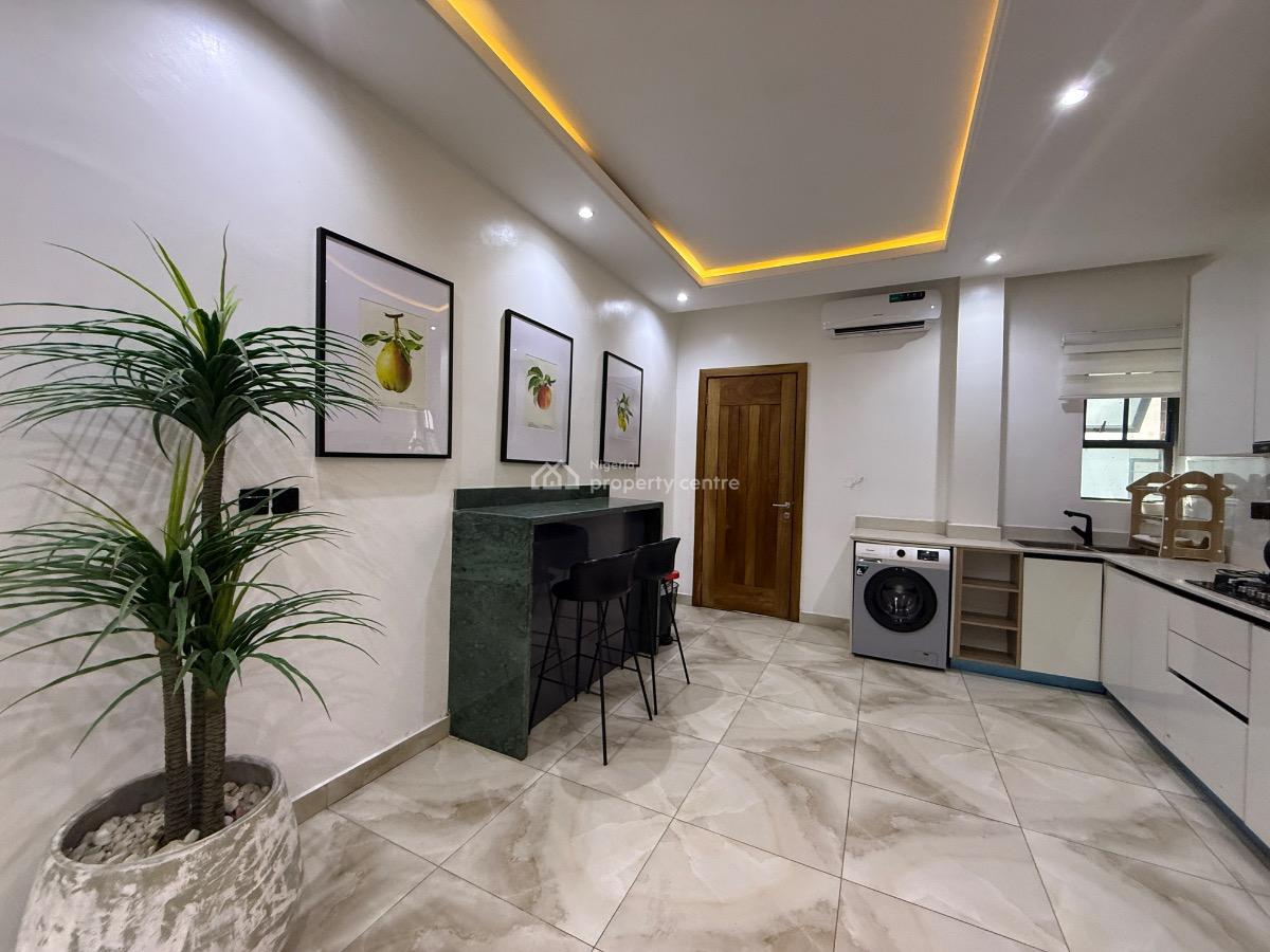 2 Bedroom Fully Furnished Maisonette, Lekki Phase 1, Lekki, Lagos, Terraced Duplex for Sale