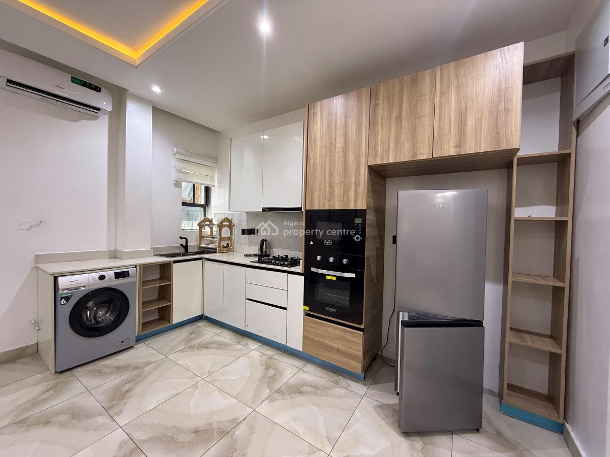2 Bedroom Fully Furnished Maisonette, Lekki Phase 1, Lekki, Lagos, Terraced Duplex for Sale