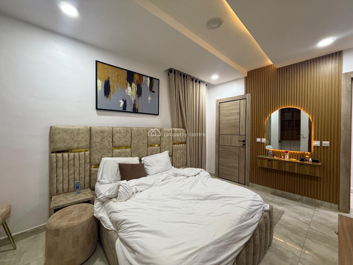 3 Bedroom Apartments, Lekki Phase 1, Lekki, Lagos, Flat / Apartment for Sale