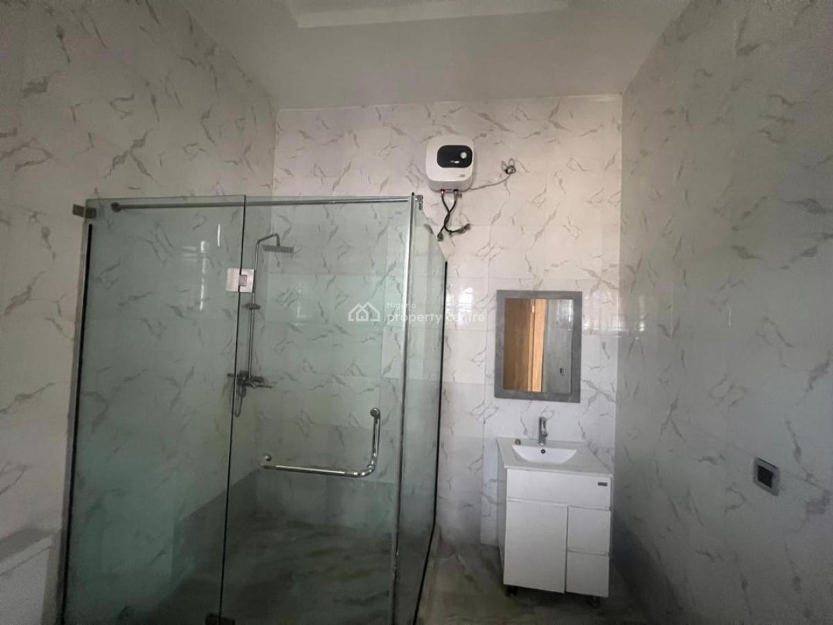 4 Bedrooms Terrace Duplex, Ikota Villa Estate, Lekki, Lagos, Terraced Duplex for Rent
