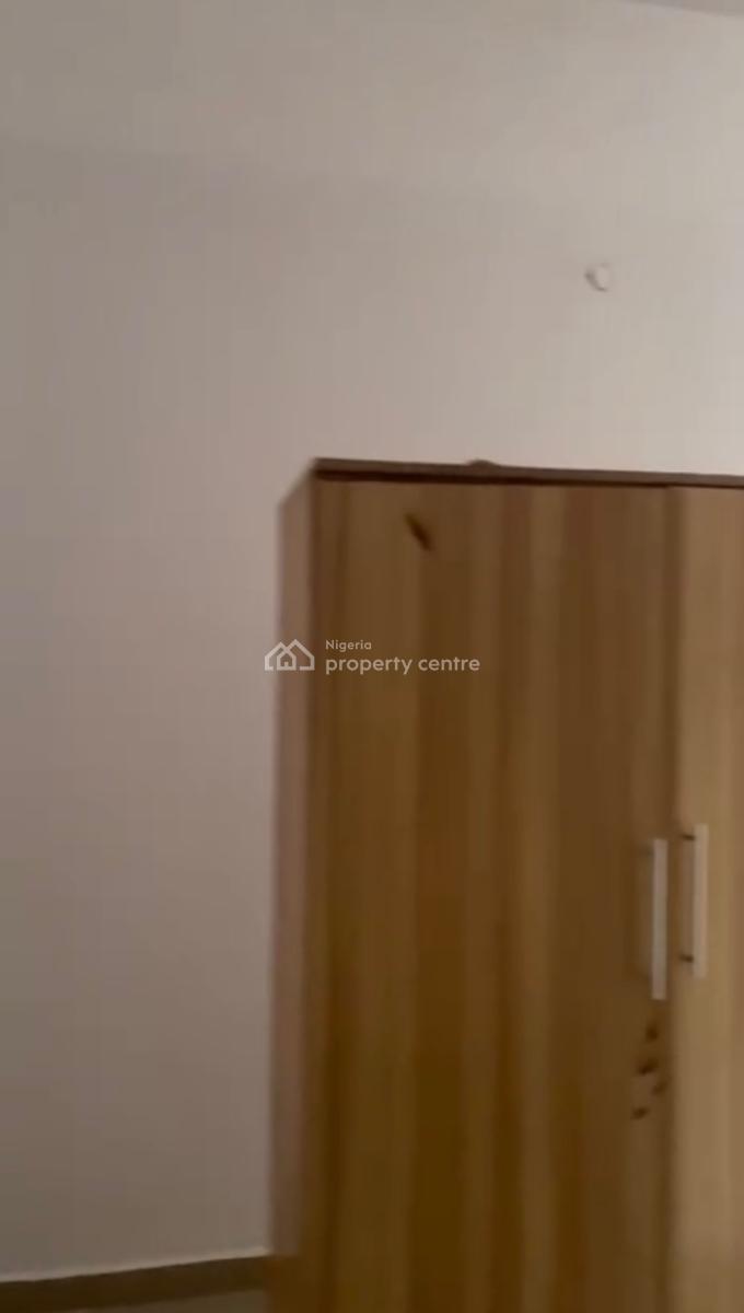 2 Bedroom Available Off Addo Road, Ajah, Lagos, Flat / Apartment for Rent