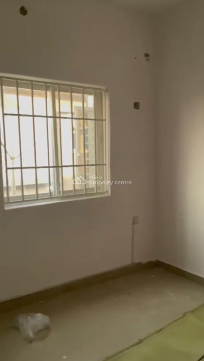 2 Bedroom Available Off Addo Road, Ajah, Lagos, Flat / Apartment for Rent