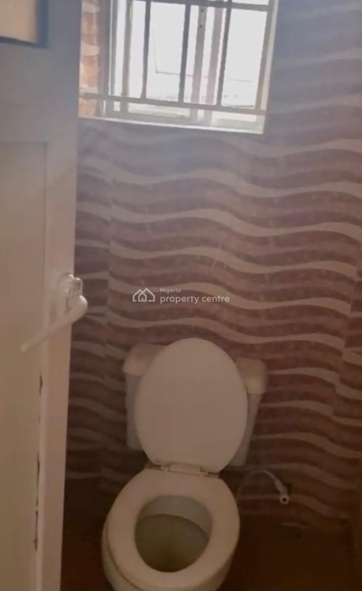 2 Bedroom Available Off Addo Road, Ajah, Lagos, Flat / Apartment for Rent