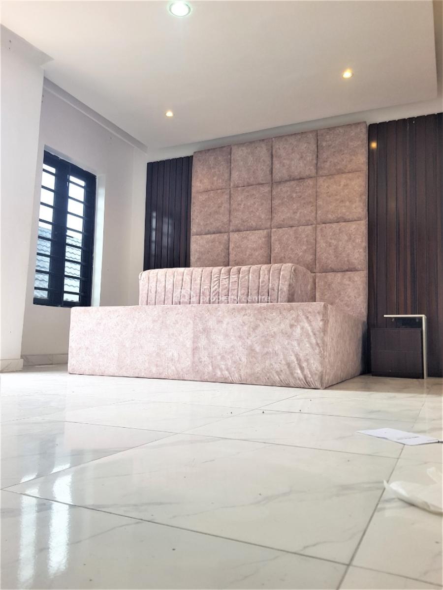 Fully Serviced 2 Bedroom Flat in a Serene Neighbourhood, Ologolo, Lekki, Lagos, Flat / Apartment for Rent