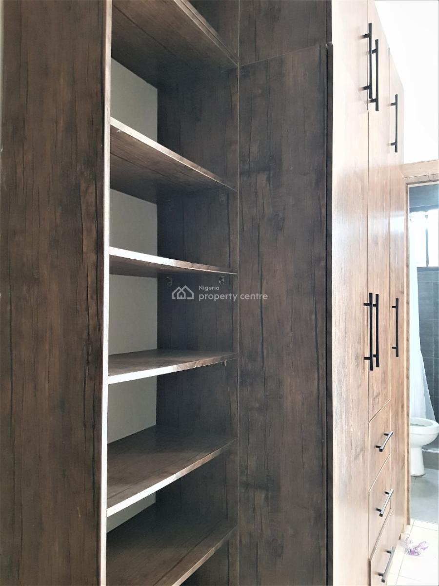 Fully Serviced 2 Bedroom Flat in a Serene Neighbourhood, Ologolo, Lekki, Lagos, Flat / Apartment for Rent