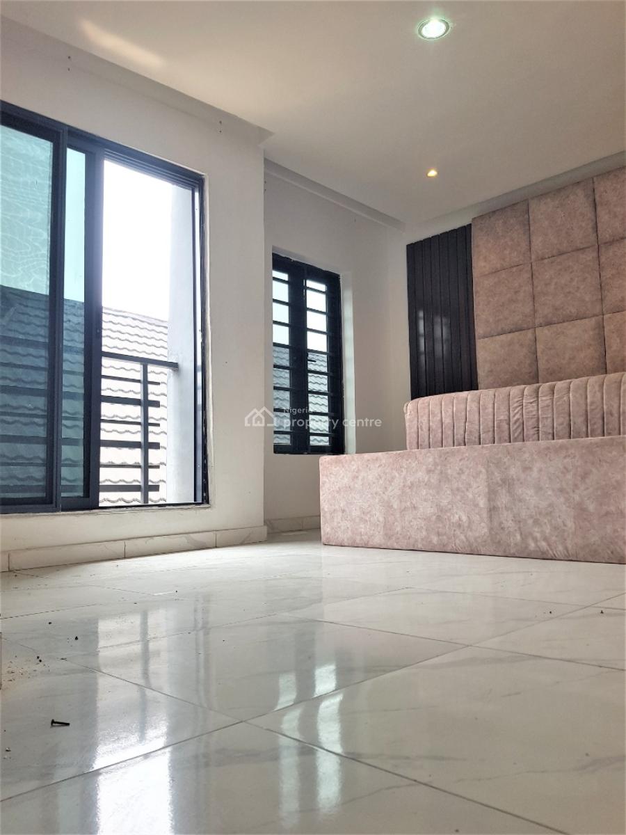 Fully Serviced 2 Bedroom Flat in a Serene Neighbourhood, Ologolo, Lekki, Lagos, Flat / Apartment for Rent