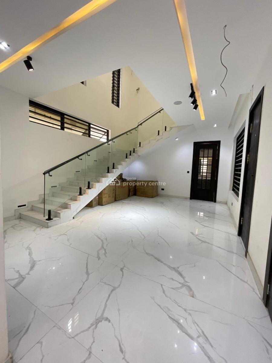 5 Bedroom Detached Duplex with a Swimming Pool, Lekki County, Lekki, Lagos, Detached Duplex for Sale