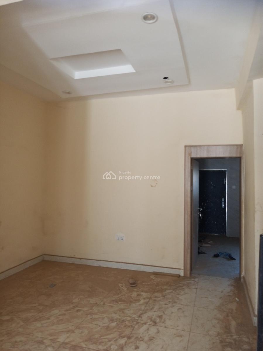 Tastefully Finished Brand Newly Built  4 Bedroom Terrace Duplex, By Aduvie School, Jahi, Abuja, Terraced Duplex for Sale