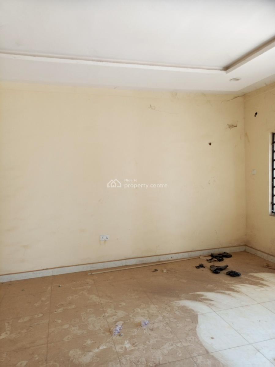 Tastefully Finished Brand Newly Built  4 Bedroom Terrace Duplex, By Aduvie School, Jahi, Abuja, Terraced Duplex for Sale