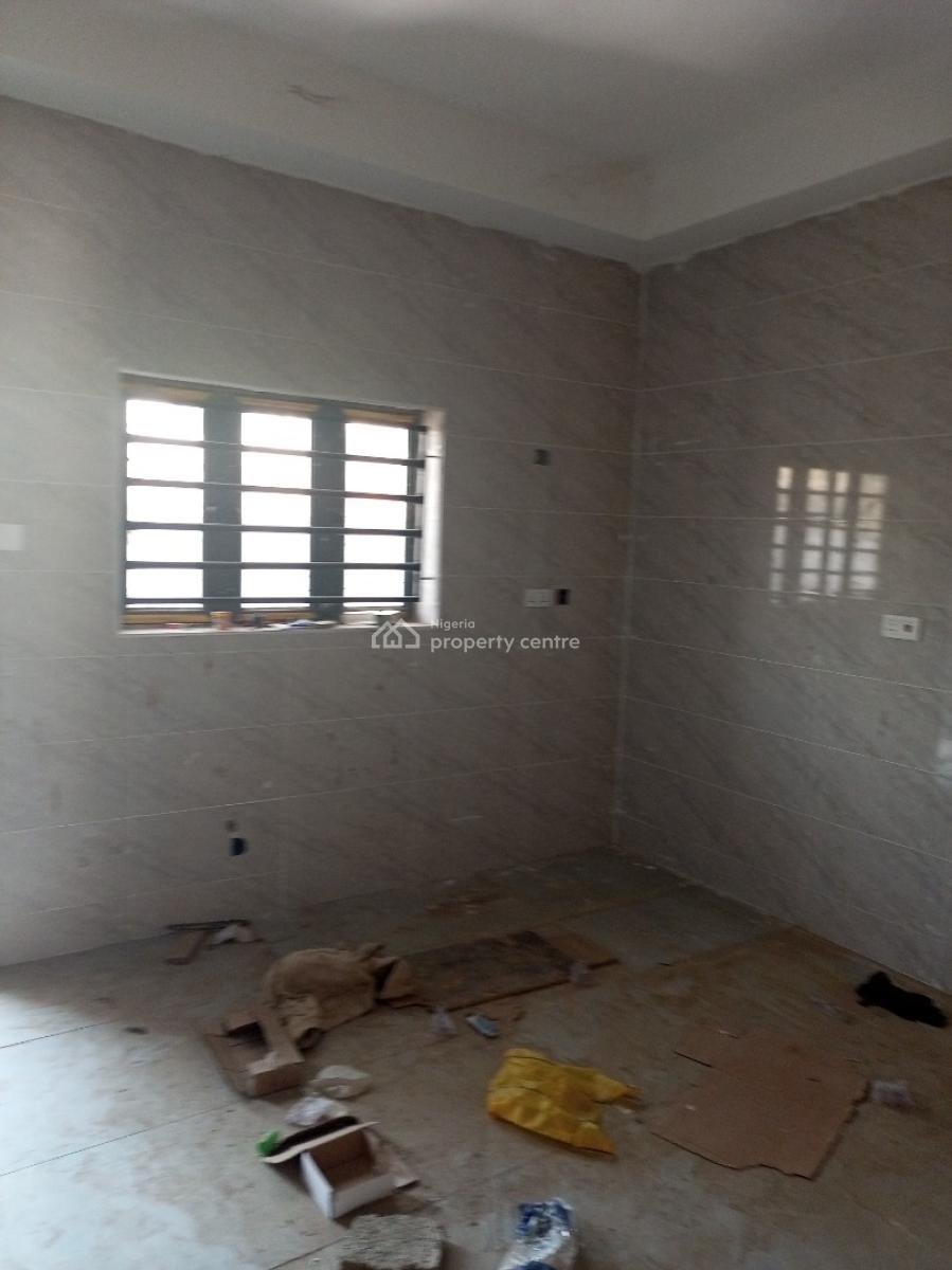 Tastefully Finished Brand Newly Built  4 Bedroom Terrace Duplex, By Aduvie School, Jahi, Abuja, Terraced Duplex for Sale
