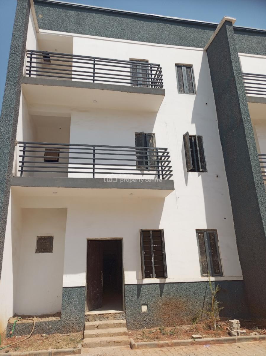 Tastefully Finished Brand Newly Built  4 Bedroom Terrace Duplex, By Aduvie School, Jahi, Abuja, Terraced Duplex for Sale