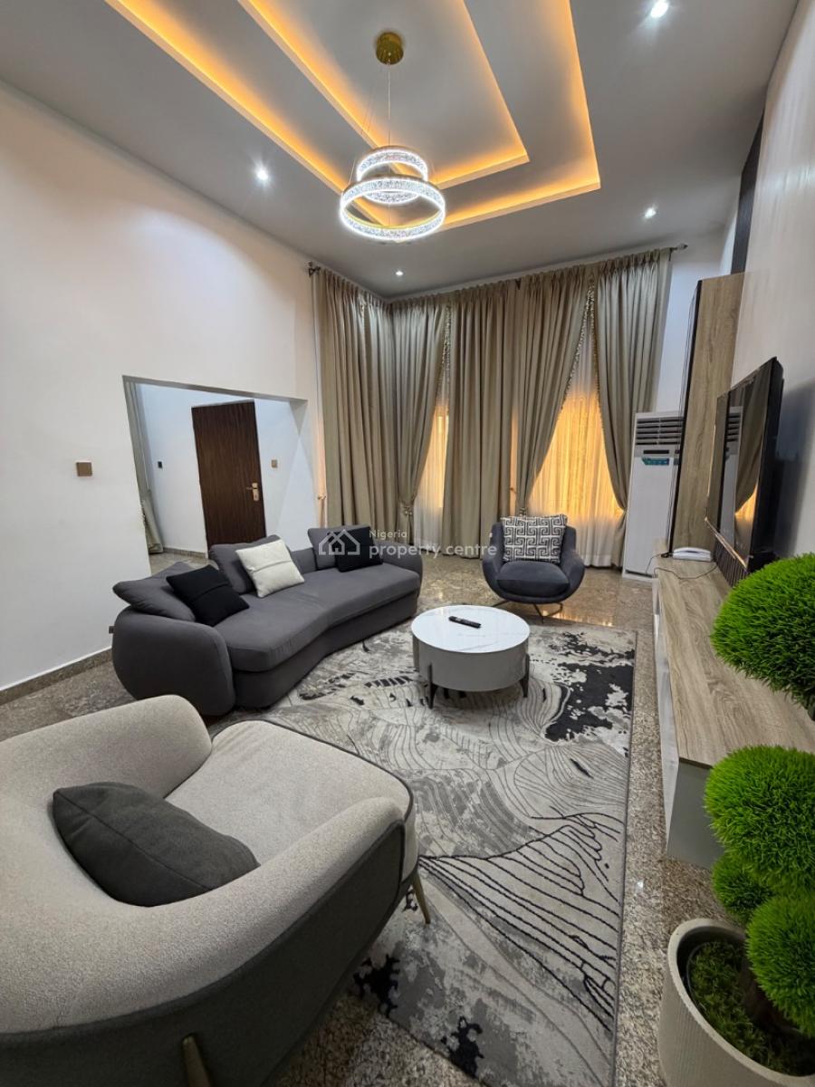 Standard 6 Bedroom Terrace Duplex, Guzape District, Abuja, Terraced Duplex for Rent